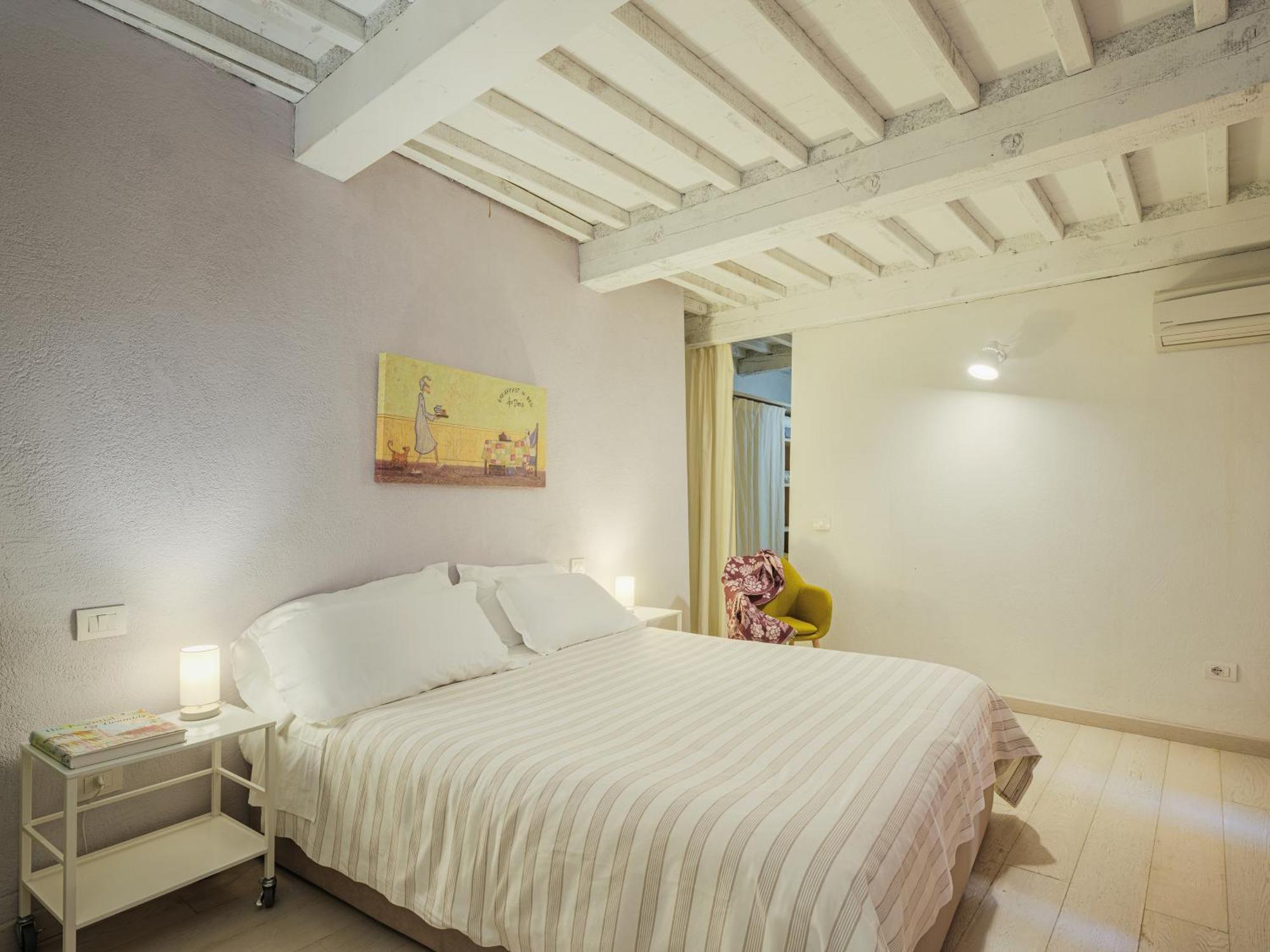 Residenza Degli Artisti Apartments Lucca Bagian luar foto