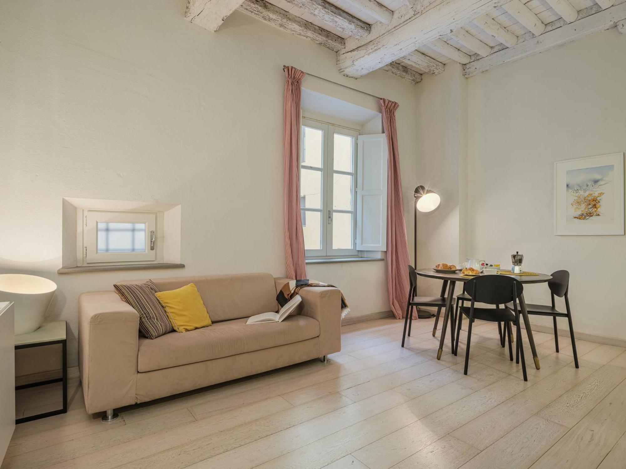Residenza Degli Artisti Apartments Lucca Bagian luar foto